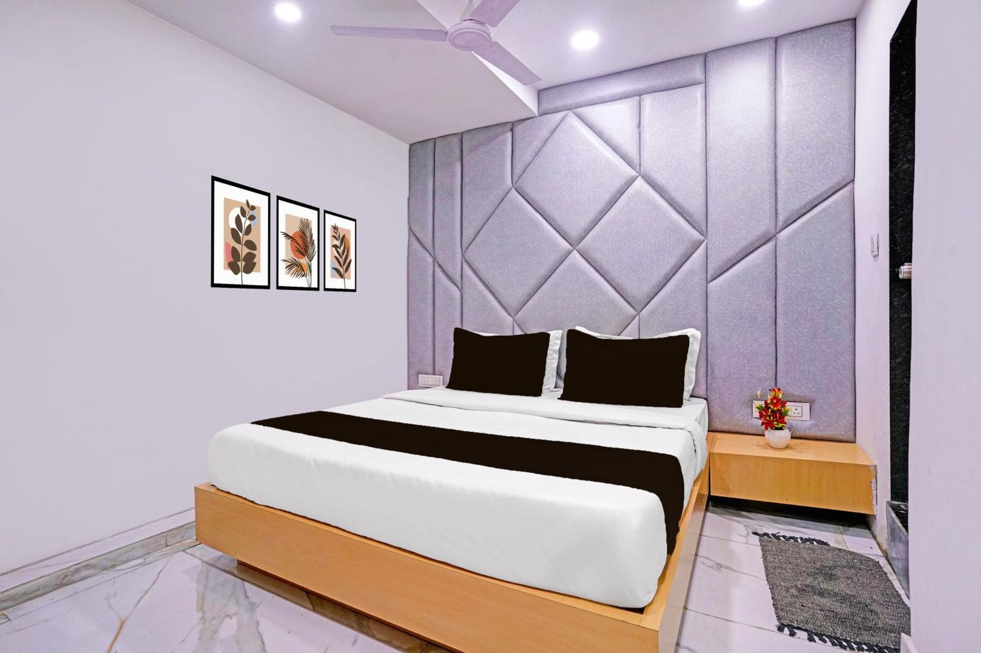 Hotel O Patang 24 阿穆达巴 外观 照片