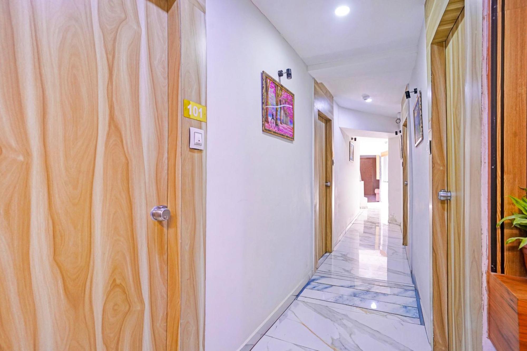Hotel O Patang 24 阿穆达巴 外观 照片