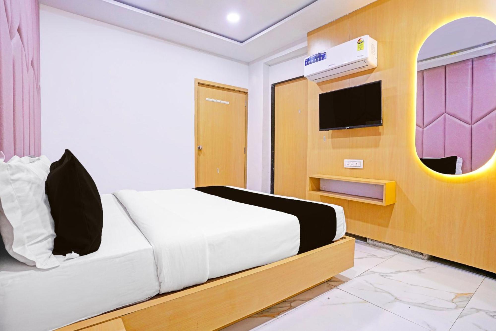 Hotel O Patang 24 阿穆达巴 外观 照片